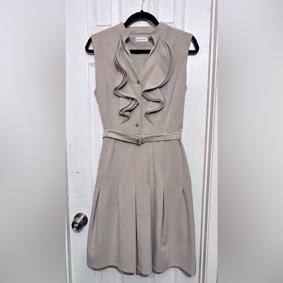 Calvin Klein Tan Ruffle Collar V Neck Sleeveless Pleated Fit and Flare Dress - Picture 5 of 11